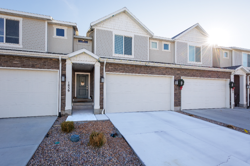 Payson Townhome: 1859 S 410 W