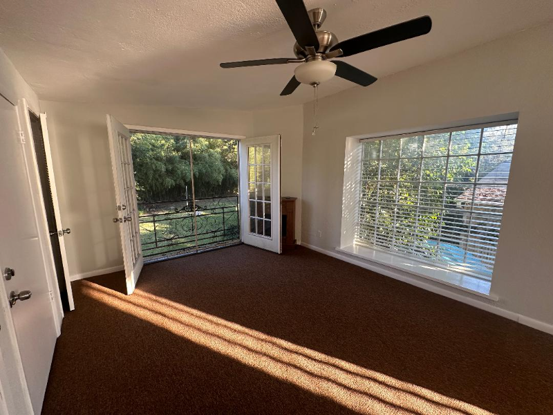 Dallas House: 10220 Marsh Lane