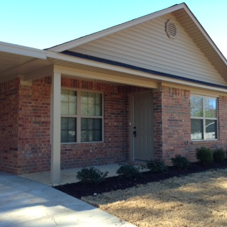 Texarkana House: 3715 Locust