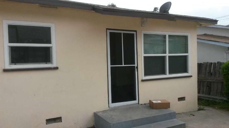 Pasadena Townhome: 820 Boylston St