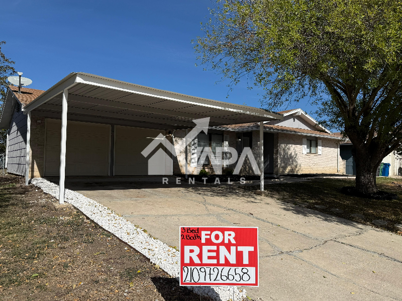 San Antonio House: 551 Bertetti