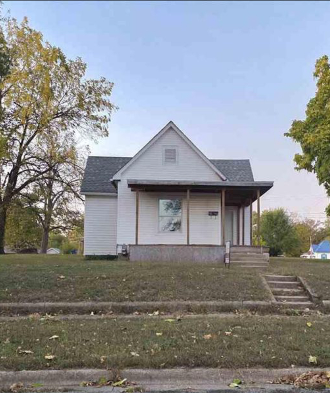 Terre Haute House: 2026 Ash Street