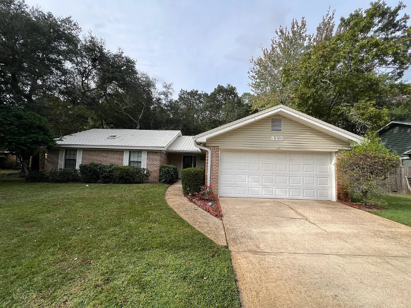 Niceville House: 413 Andros Way