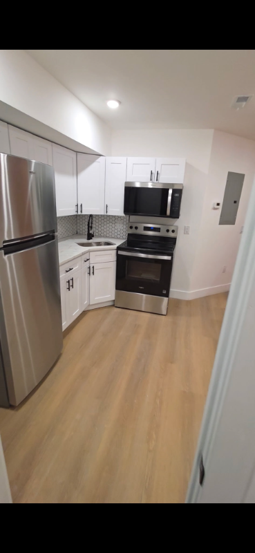 philadelphia House: 6330 Saybrook st