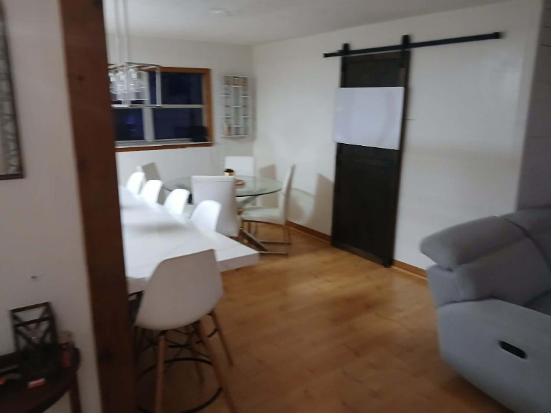 Zephyrhills House: 3135 Allen Rd