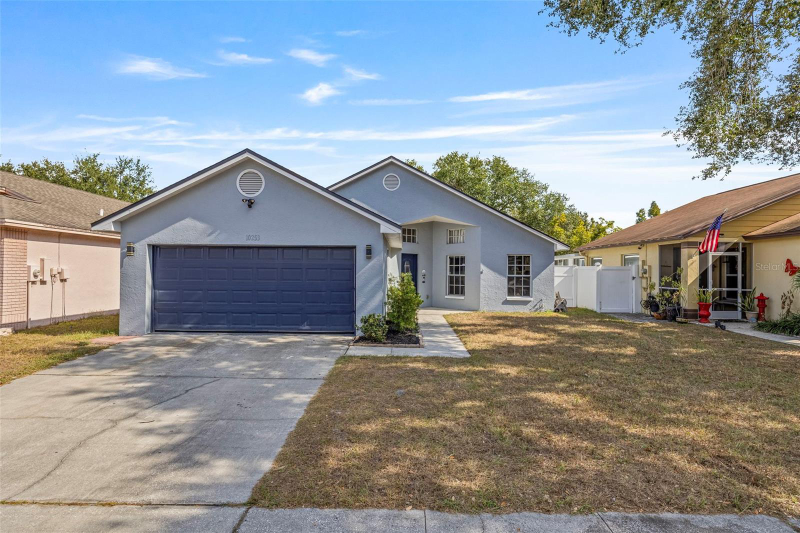 Riverview House: 10253 ALLENWOOD DR