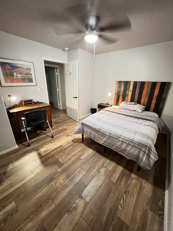 Phoenix House: 3645 W Hadley St