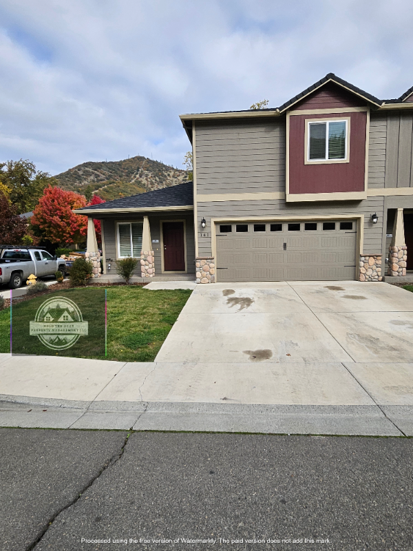 Gold Hill Townhome: 141 Rivers Edge Ct