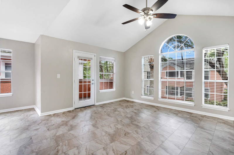 Delray Beach Condo: 1125 crystal way