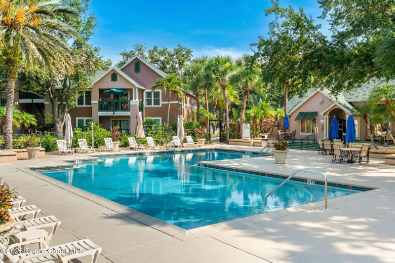 Melbourne Condo: 7667 N Wickham Rd