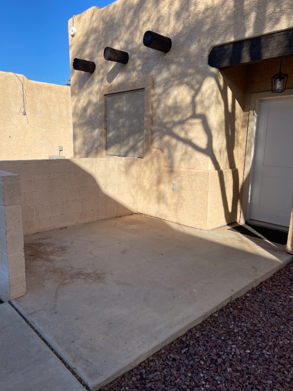 Casa Grande Apartment: 515 E. 6th Street