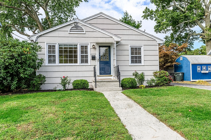 Milford Multiplex: 29 Loomis St