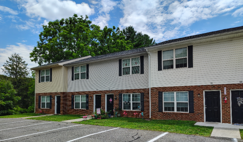 Lynchburg Townhome: 81 Duiguid Dr