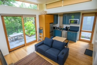 Seattle Townhome: 1902 35th Avenue West