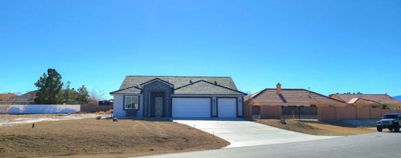 Pahrump House: 6801 Sandpebble St.