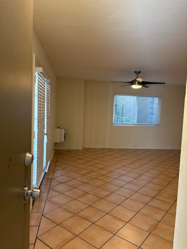 San Diego Apartment: 3949 33 Street
