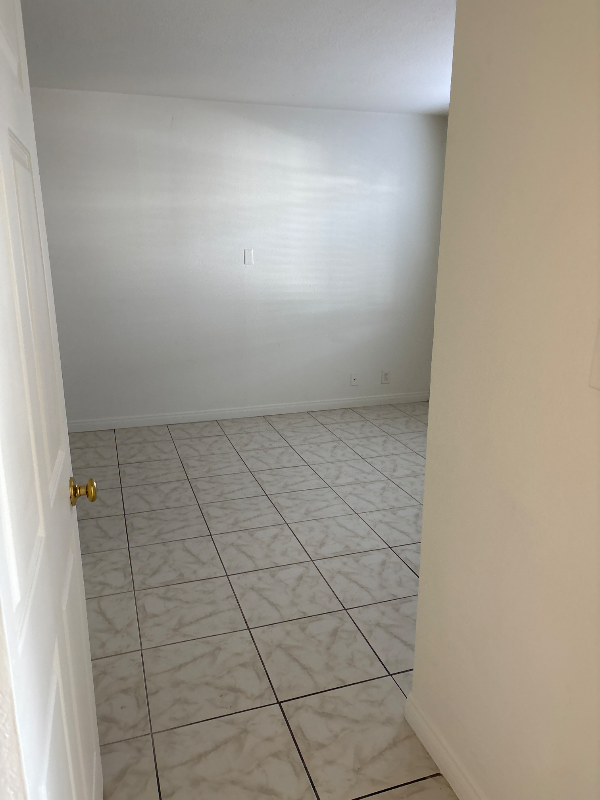San Diego Apartment: 3949 33 Street