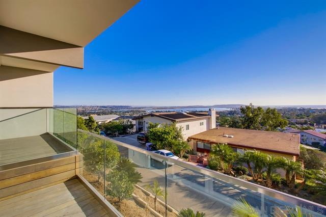 San Diego Condo: 2443 La Marque