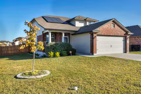 Temple House: 5841 Stanford Dr