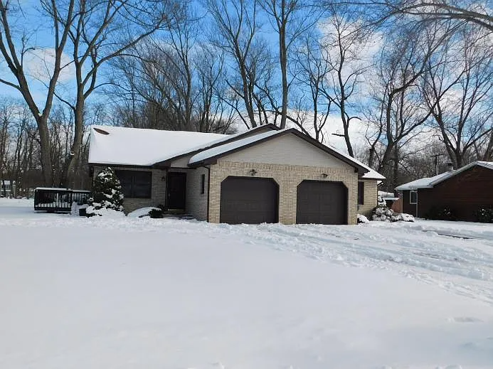 Chesterton Multiplex: 603 S 22nd St