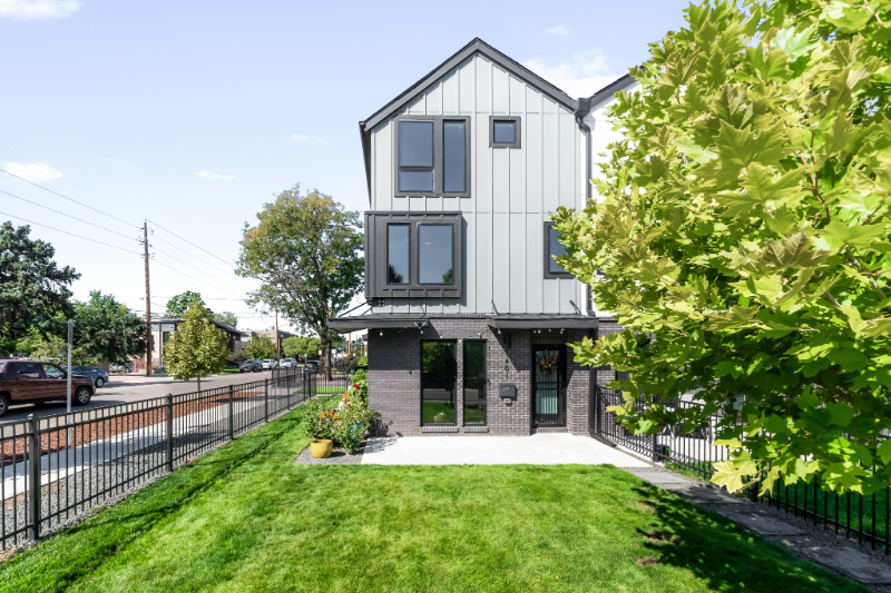 Denver Townhome: 1401 Yates St