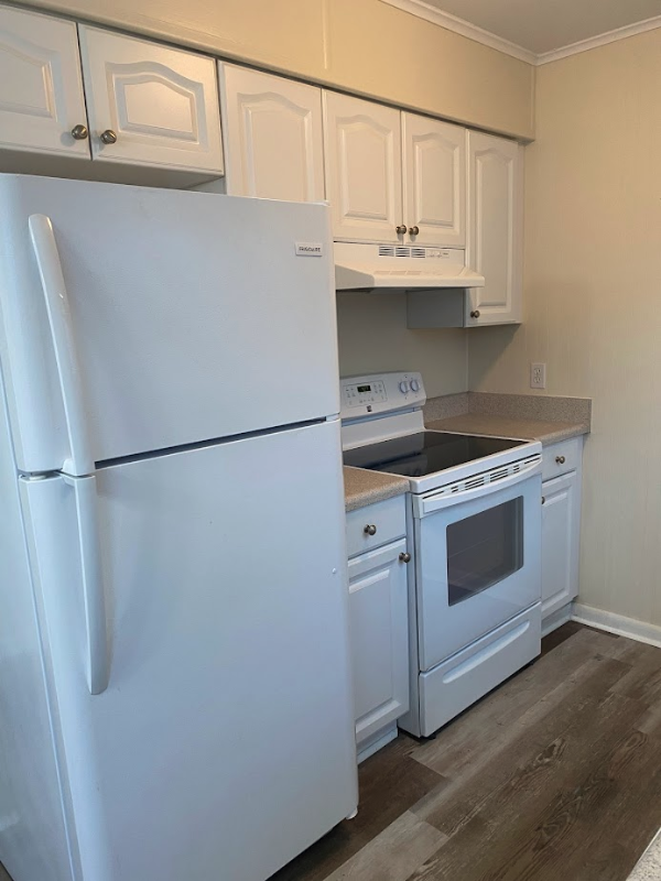 Casselberry Other: 300 Colony Drive