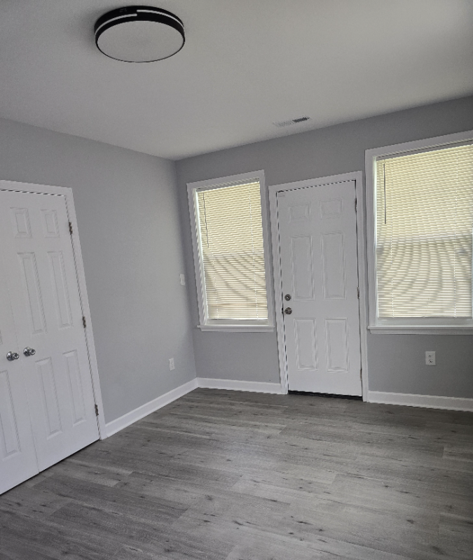 Capitol Heights House: 4303 Urn St