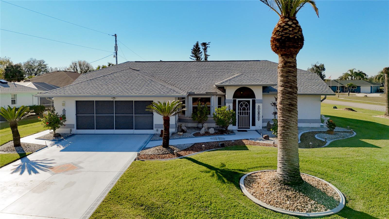 North Port House: 4365 ALADDIN AVE