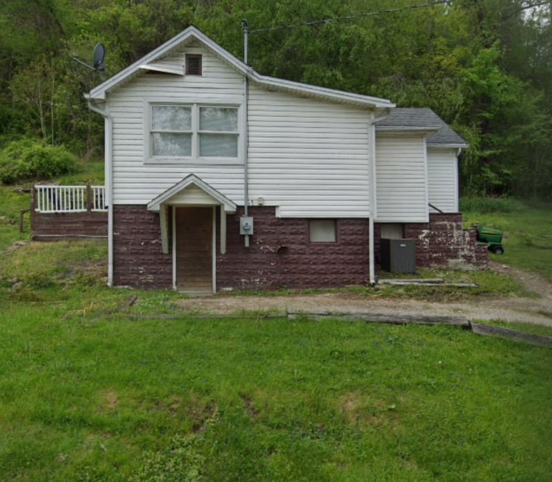 Newcomerstown Other: 118 Park Hill Dr