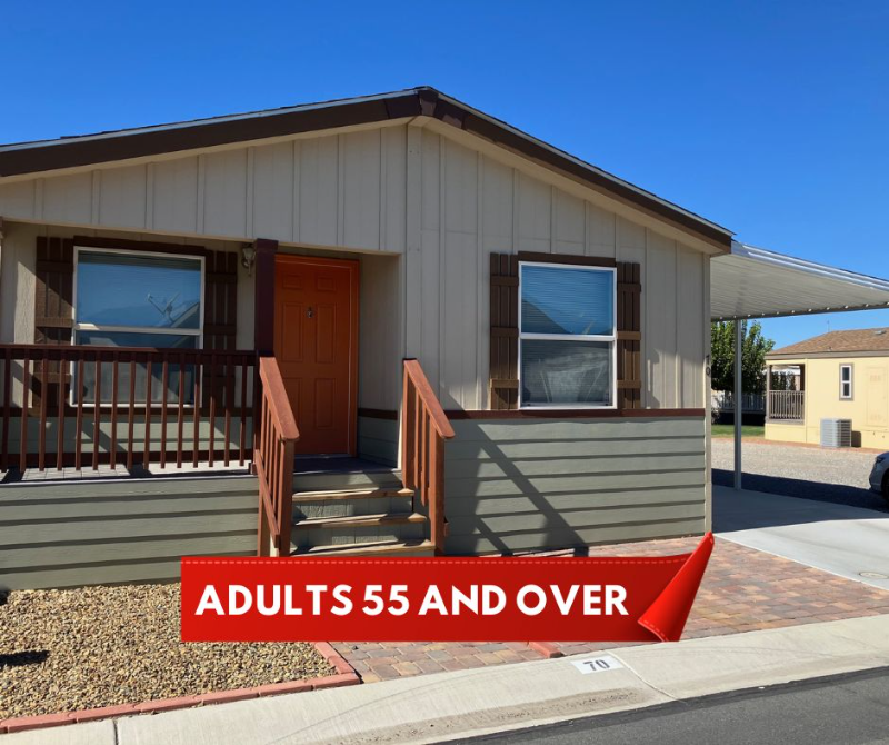 Pahrump House: 880 Montecito Drive