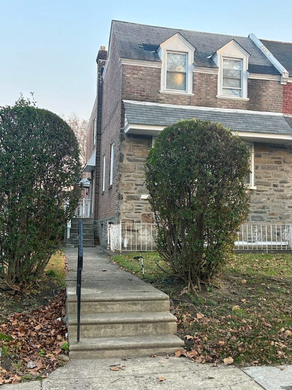Philadelphia House: 14XX E Johnson Street