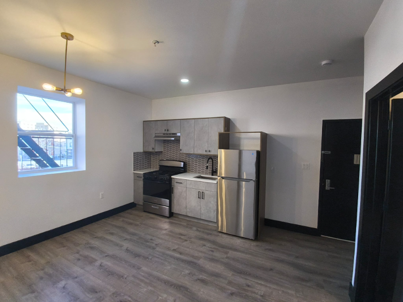 newark Apartment: 11 thomas st