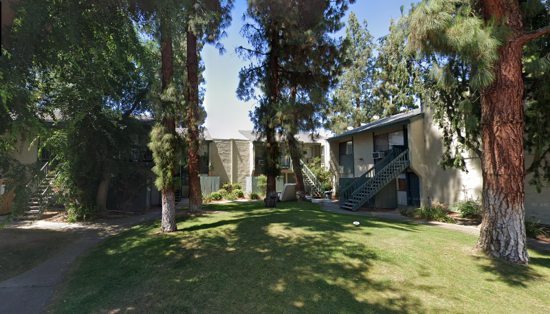bakersfield Apartment: 501 lansing Dr