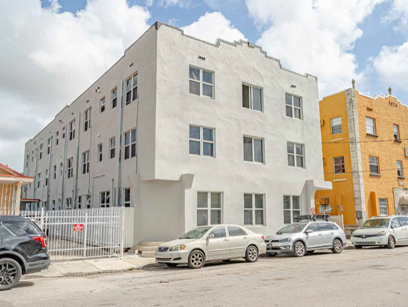 MIAMI Apartment: 1051 NW 2ND STREET
