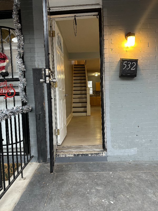 Philadelphia House: 532 Paxon st