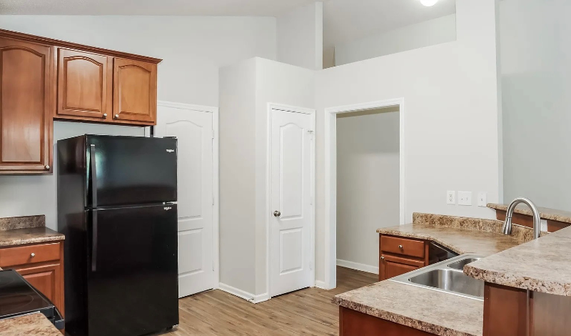 Madison House: 116 Wittington Lane