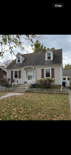 Crown Point House: 269 Maxwell St