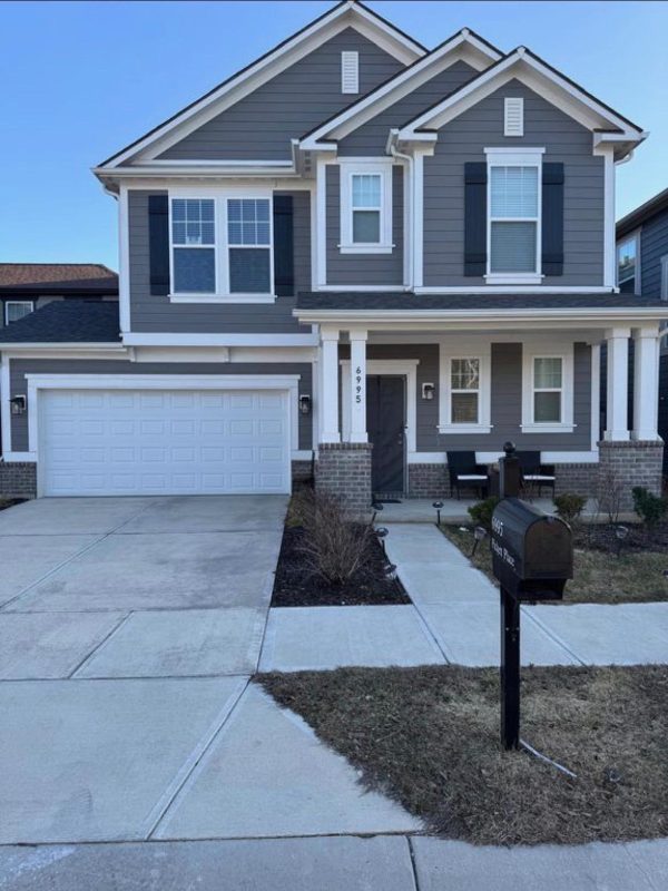 Carmel House: 6995 Pickett Pl