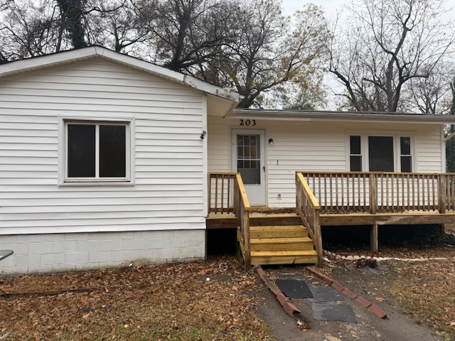 HOPEWELL House: 203 Woodbine Street