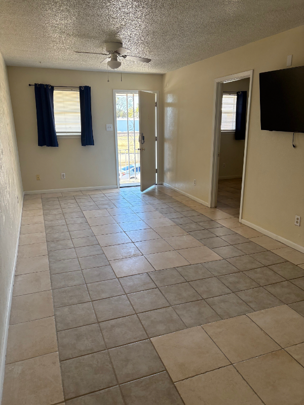 Copperas Cove Apartment: 101 N 3rd St