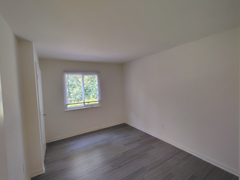 Lynchburg Apartment: 600 Reusens Road