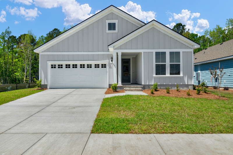 Richmond Hill House: 267 Dendron Dr