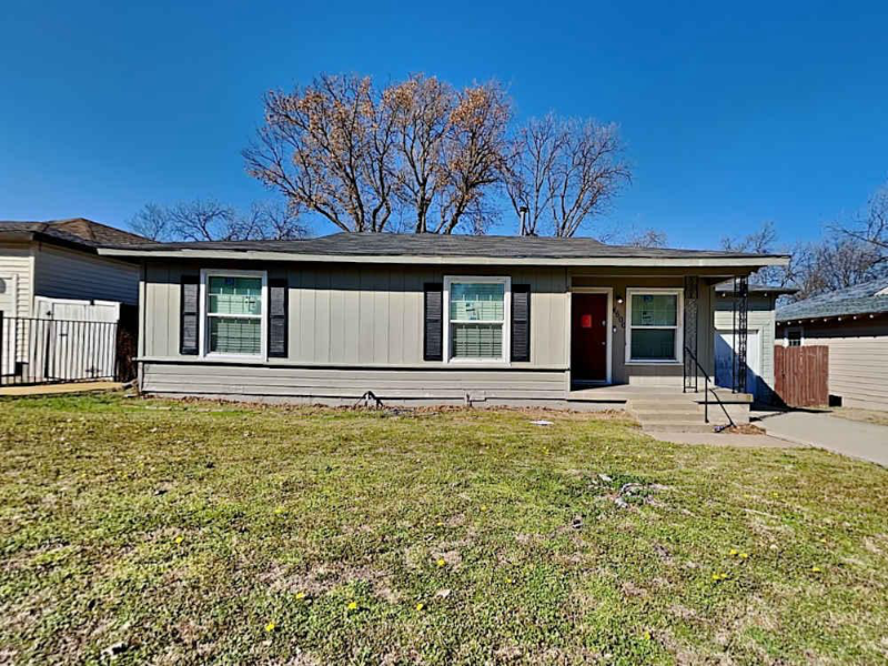 Fort Worth House: 4600 Odessa Ave