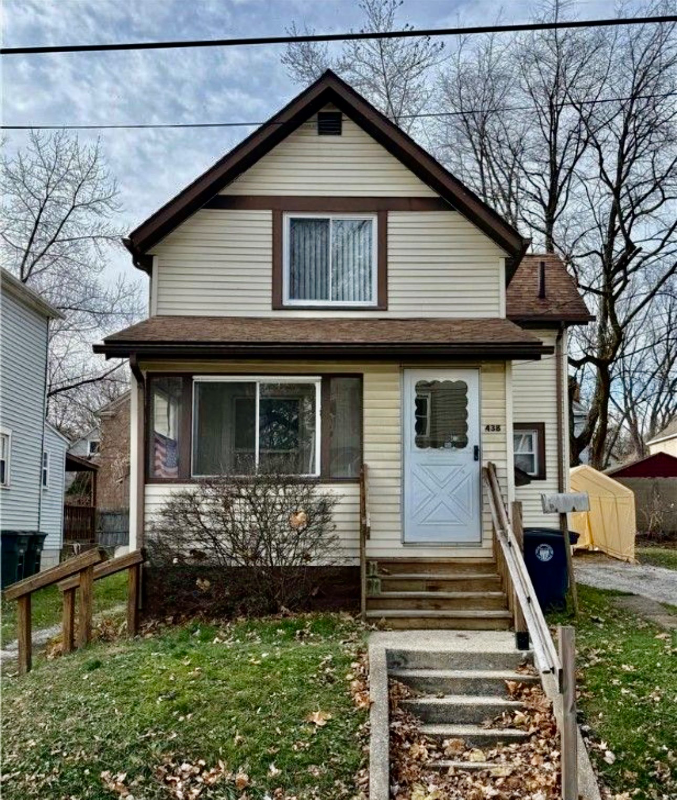 Akron House: 438 Black Street
