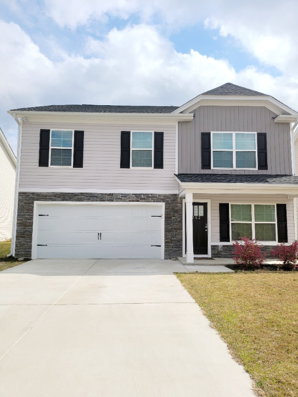 Blythewood House: 752 Wimbee Ct