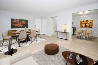 Levittown Apartment: 7200 marion ave