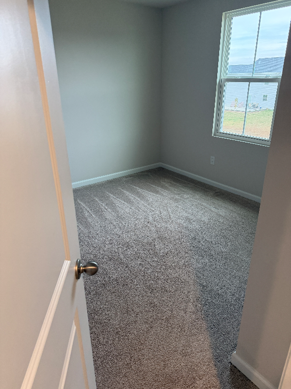 Lebanon House: 830 McArthur Dr