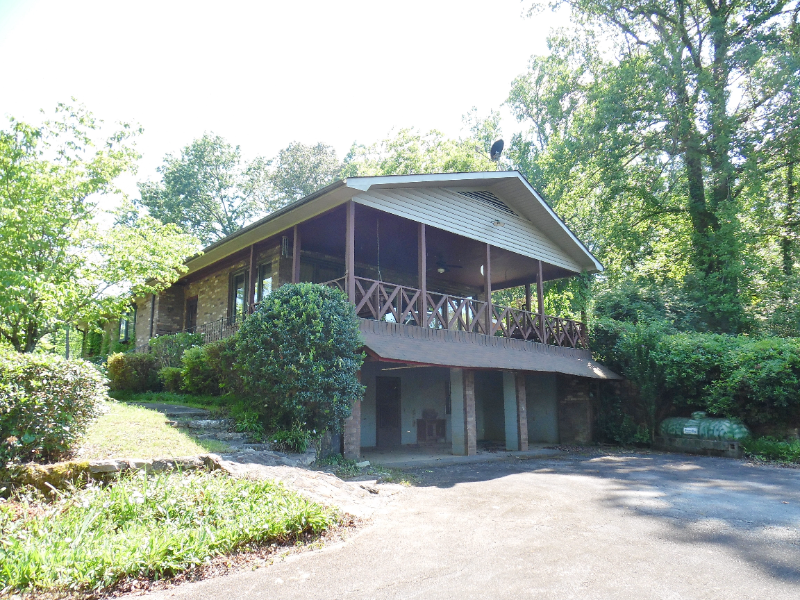 Pickens House: 2638 Table Rock Rd