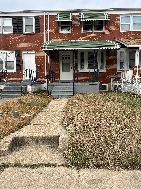 Dundalk Townhome: 1932 Penhall Road