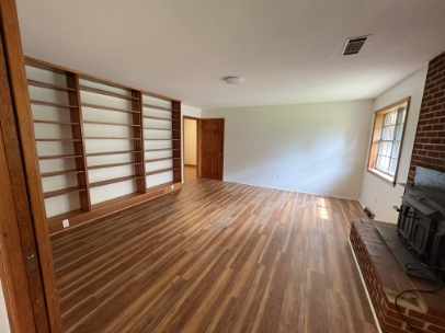 Oxford House: 188 County Road 198